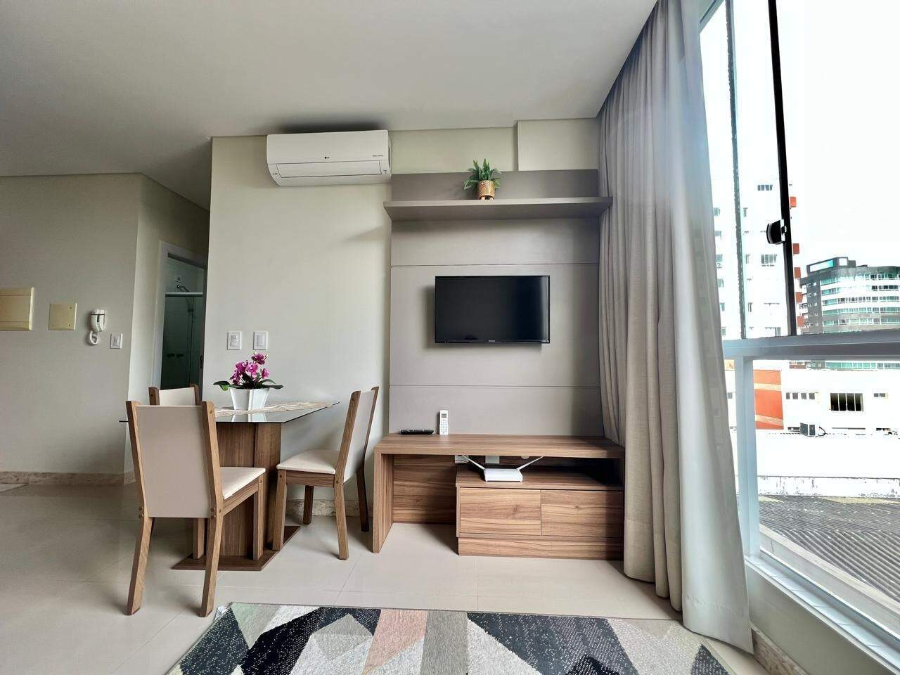 Apartamento à venda no Navegantes: 