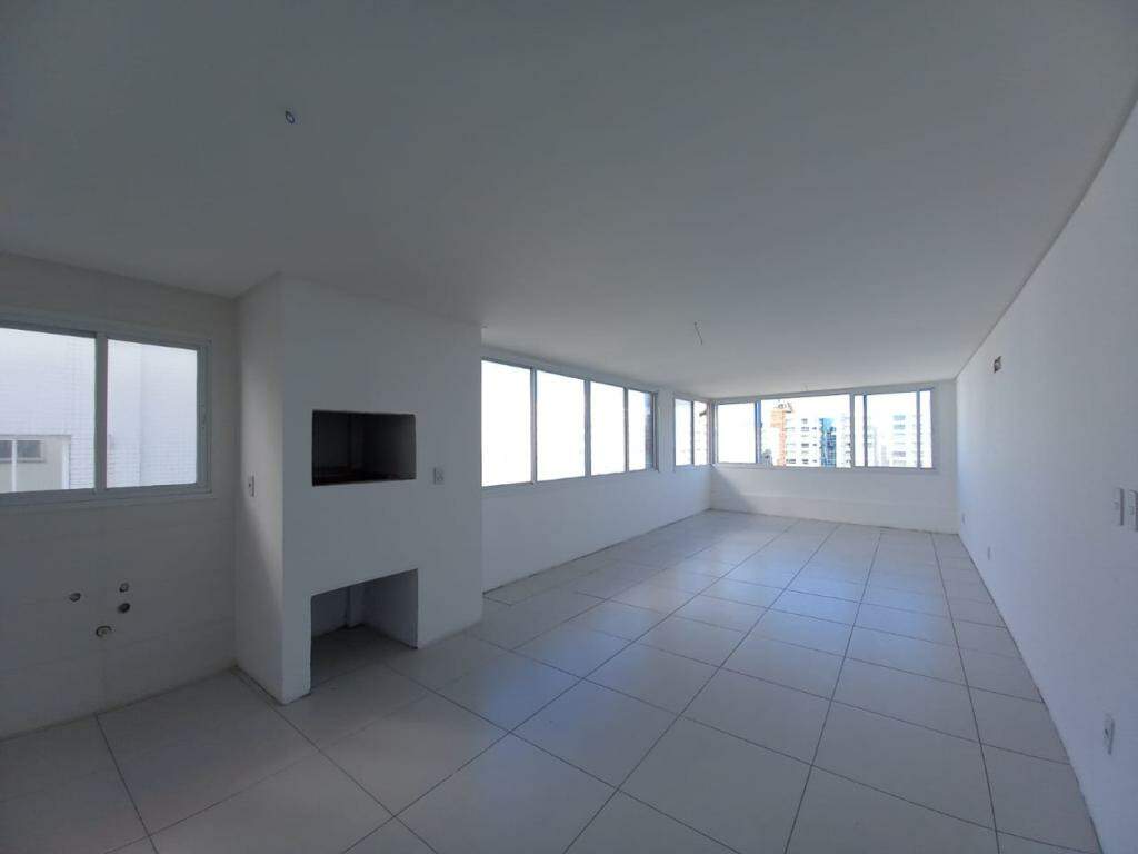 Apartamento à venda no Zona Nova: 