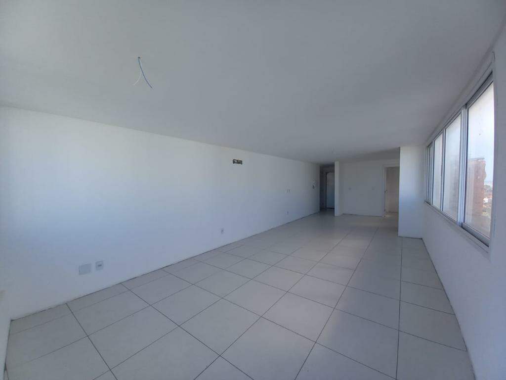 Apartamento à venda no Zona Nova: 