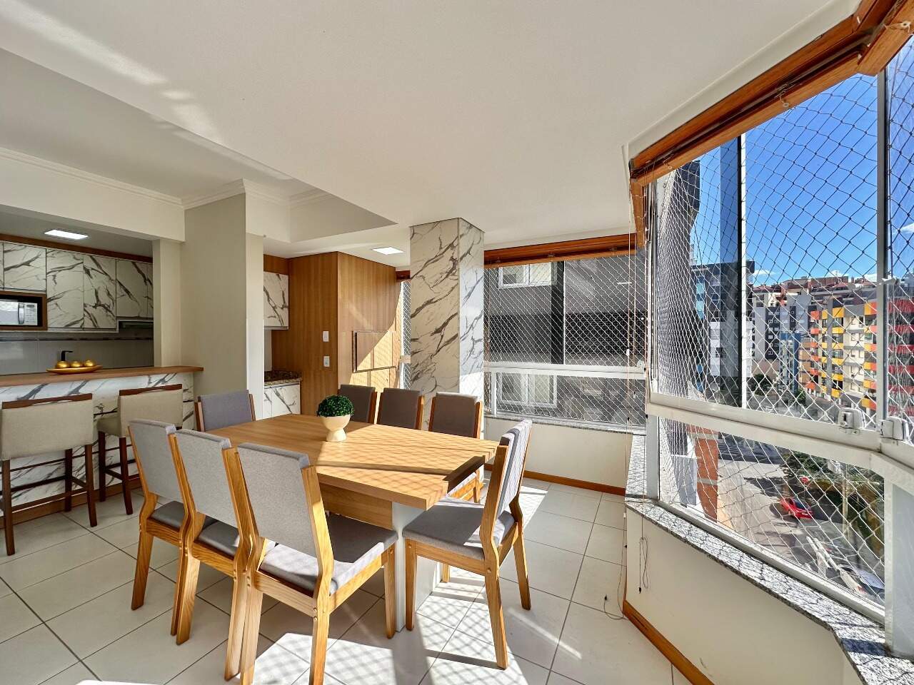 Apartamento à venda no Zona Nova: 