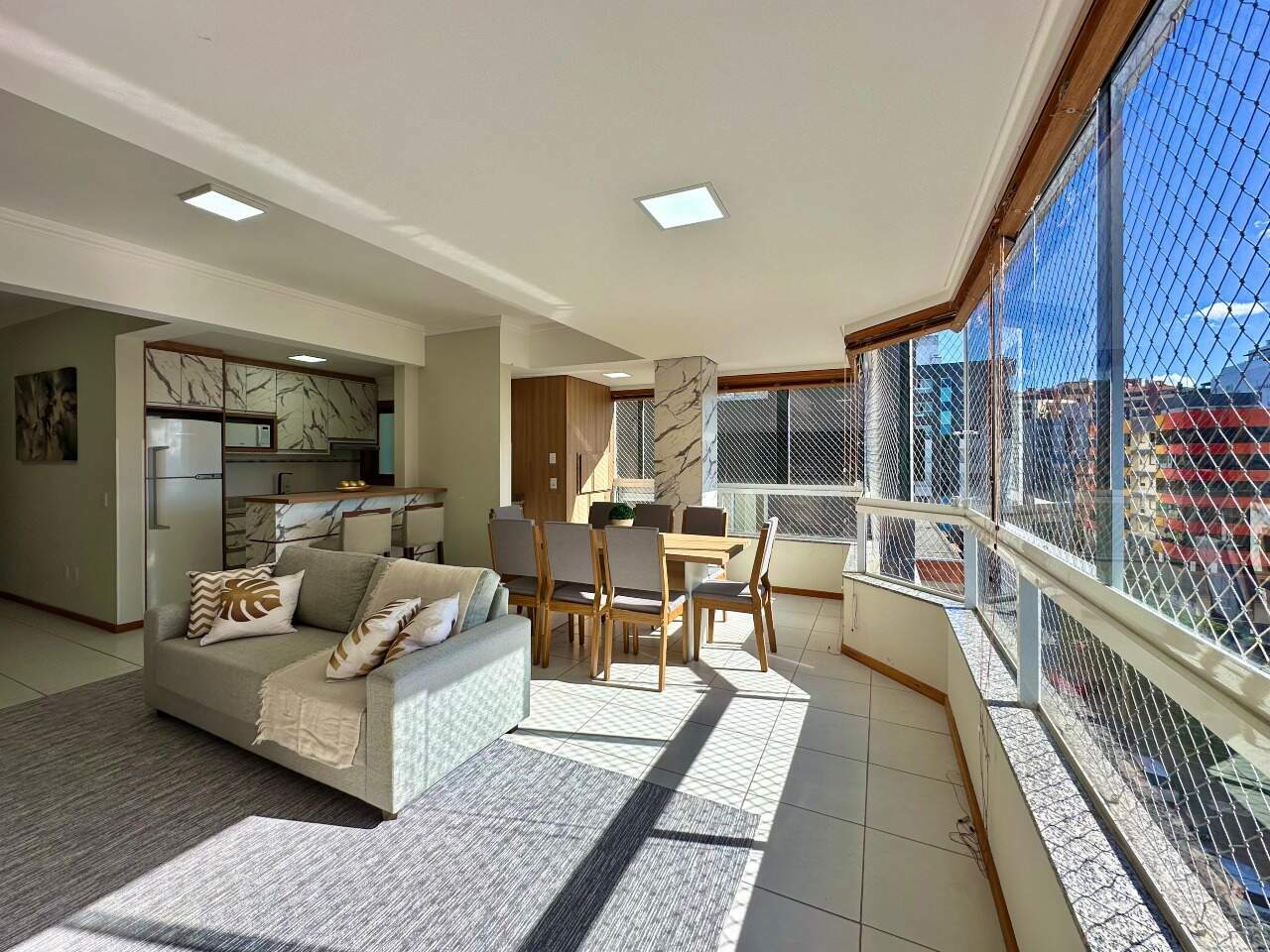 Apartamento à venda no Zona Nova: 