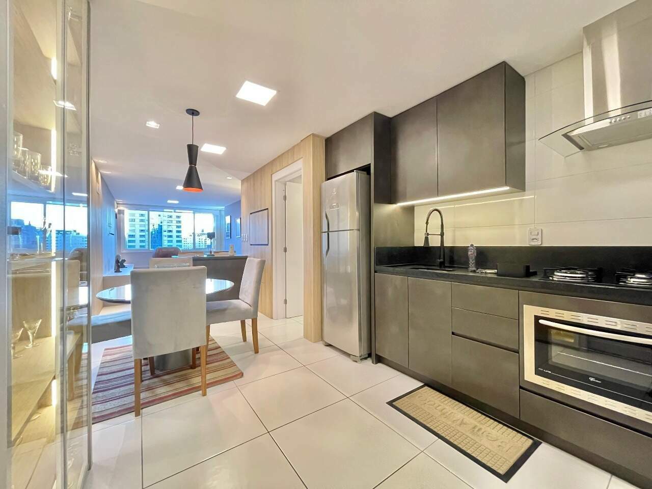 Apartamento à venda no Zona Nova: 