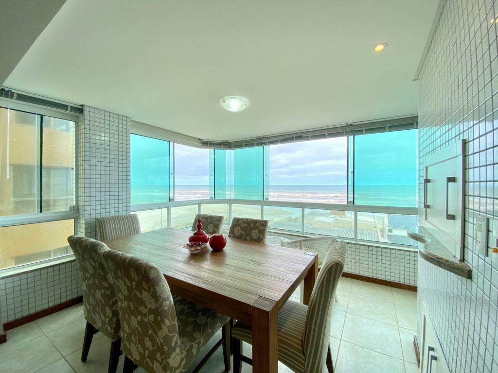 Apartamento à venda no Zona Nova: 