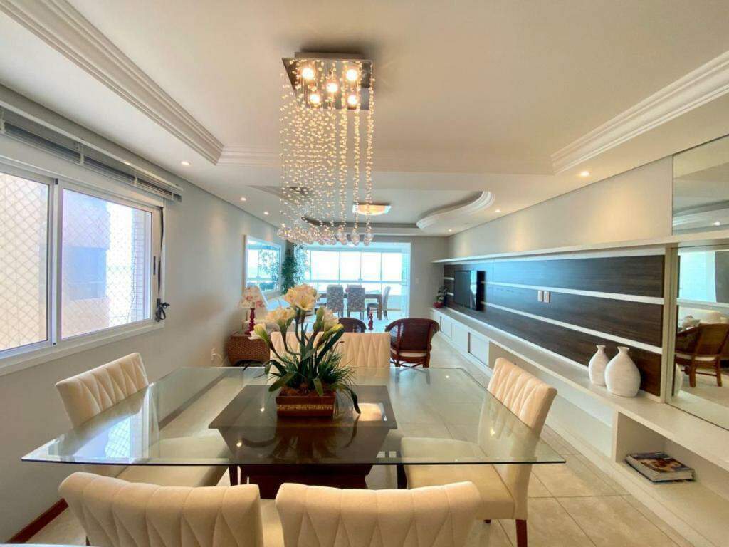 Apartamento à venda no Zona Nova: 
