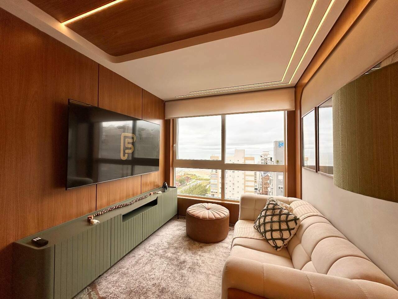 Apartamento à venda no Zona Nova: 