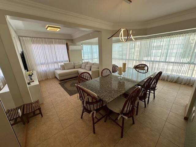 Apartamento à venda no Zona Nova: 