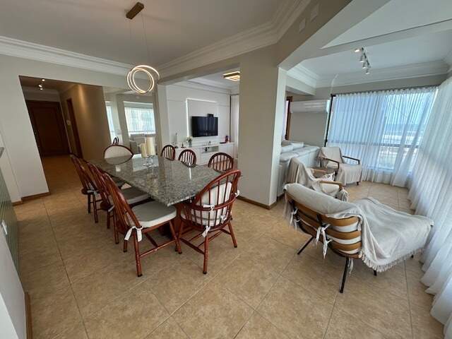 Apartamento à venda no Zona Nova: 