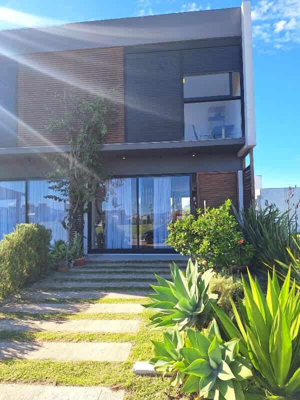 Casa em Condomínio à venda no Santorini Parque: 
