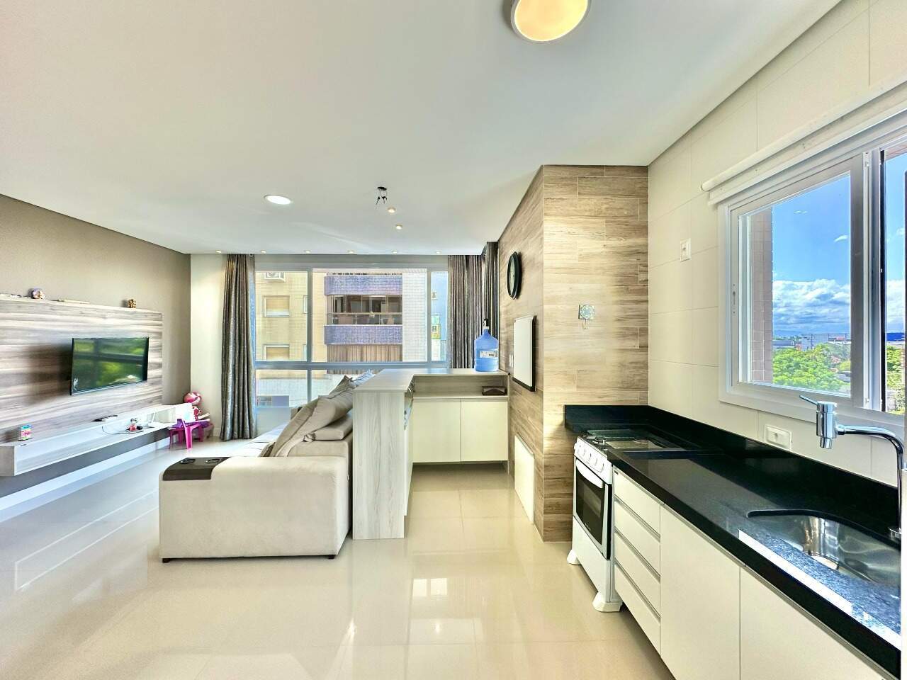 Apartamento à venda no Zona Nova: 