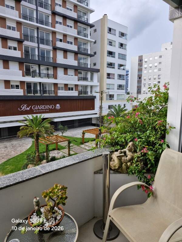 Apartamento à venda no Zona Nova: 