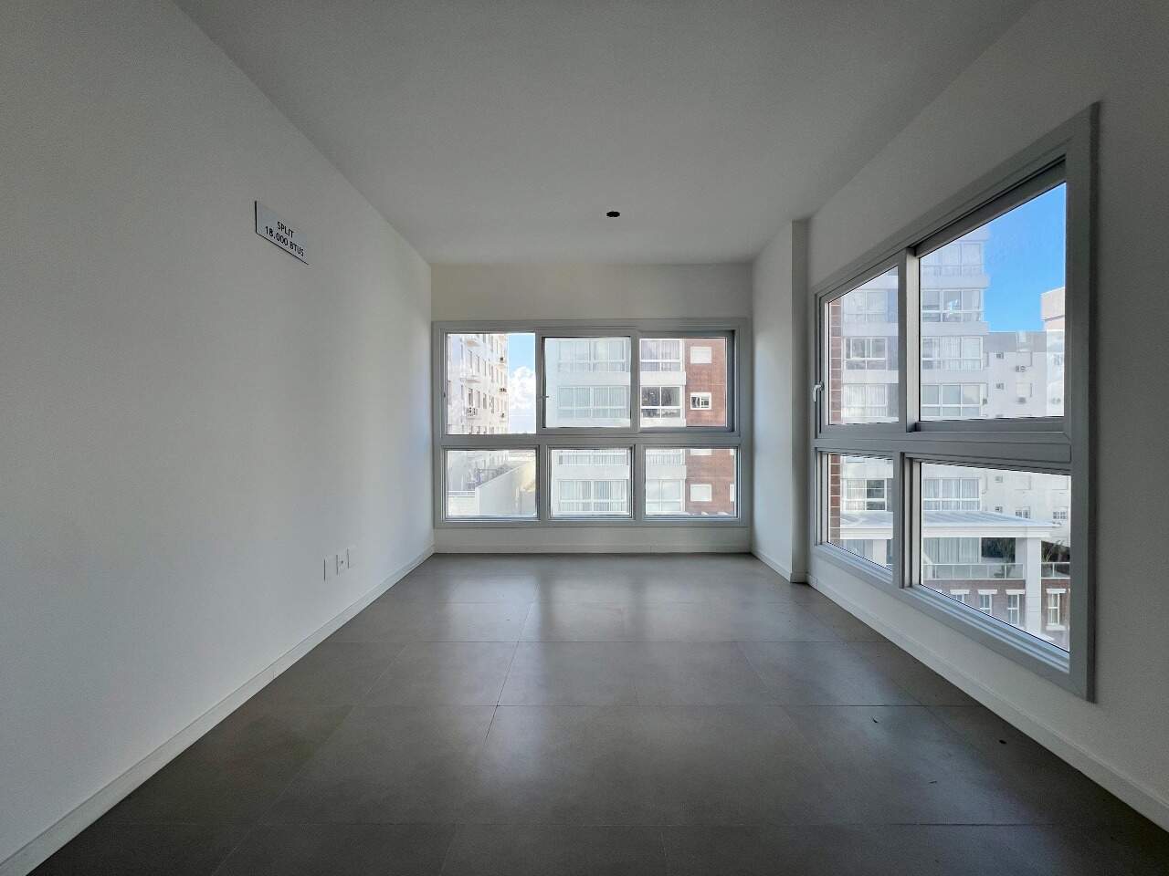 Apartamento à venda no Navegantes: 