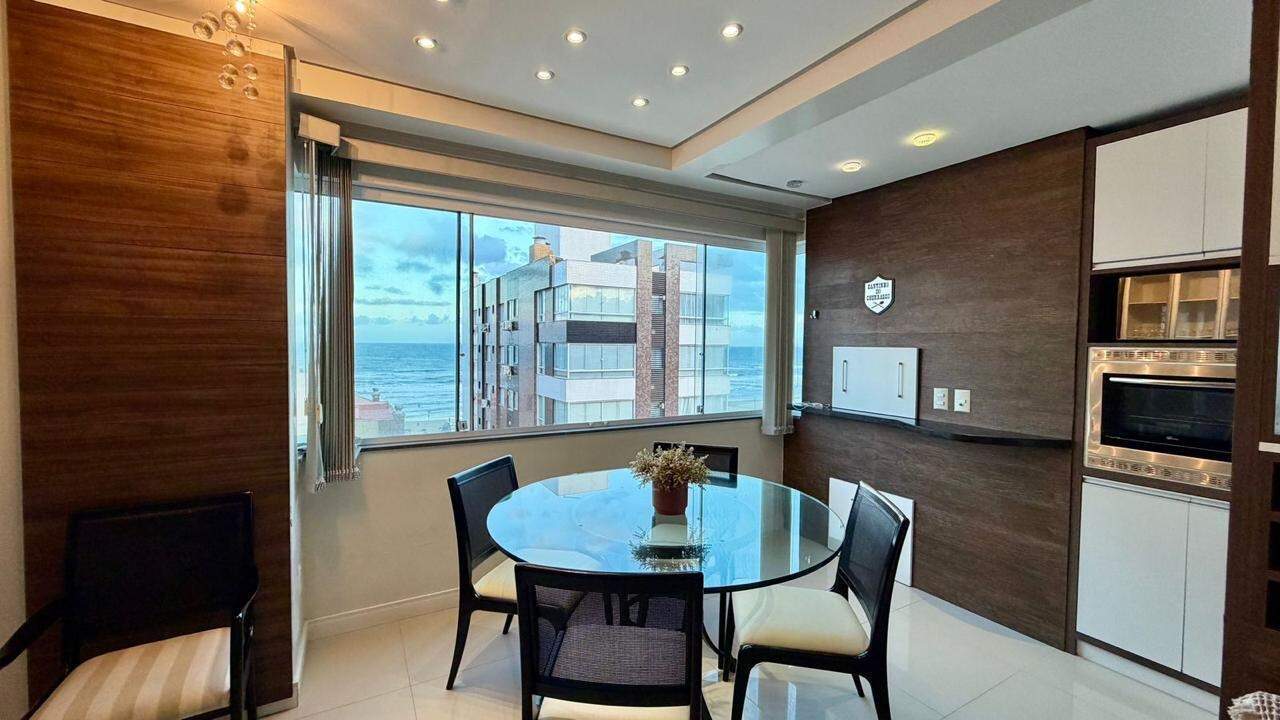 Apartamento à venda no Zona Nova: 