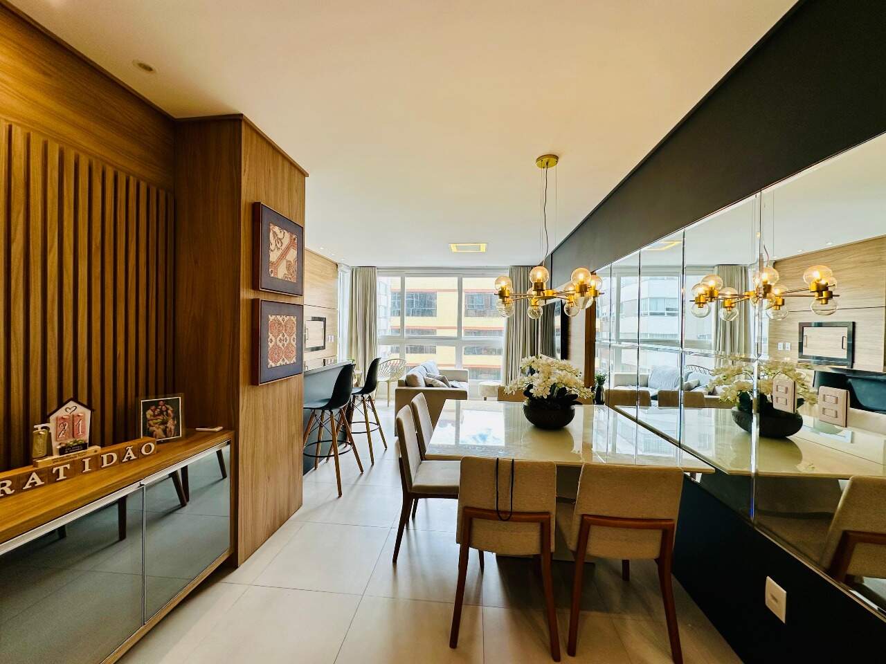 Apartamento à venda no Zona Nova: 