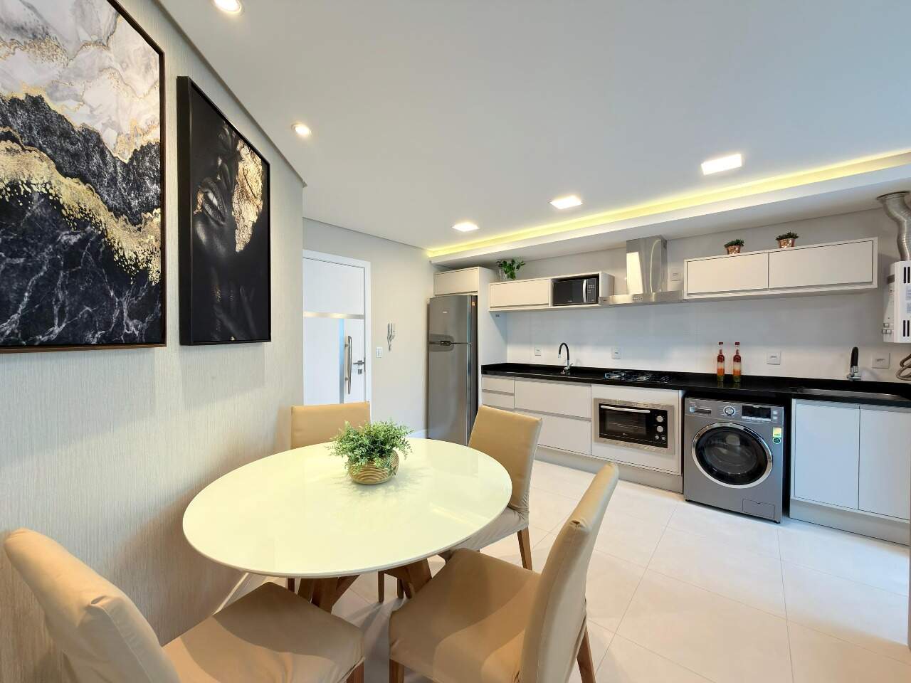 Apartamento à venda no Navegantes: 
