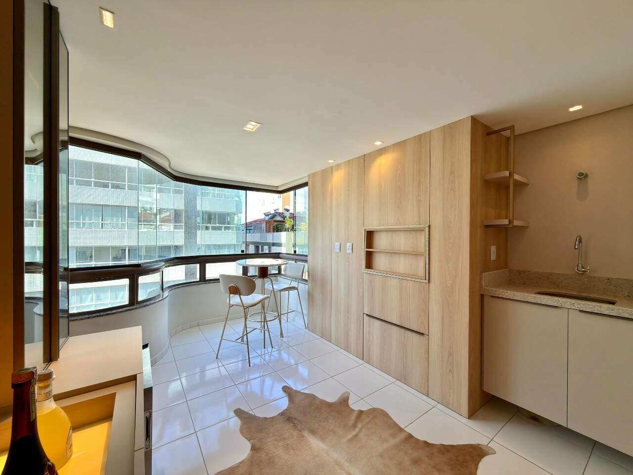 Apartamento à venda no Zona Nova: 