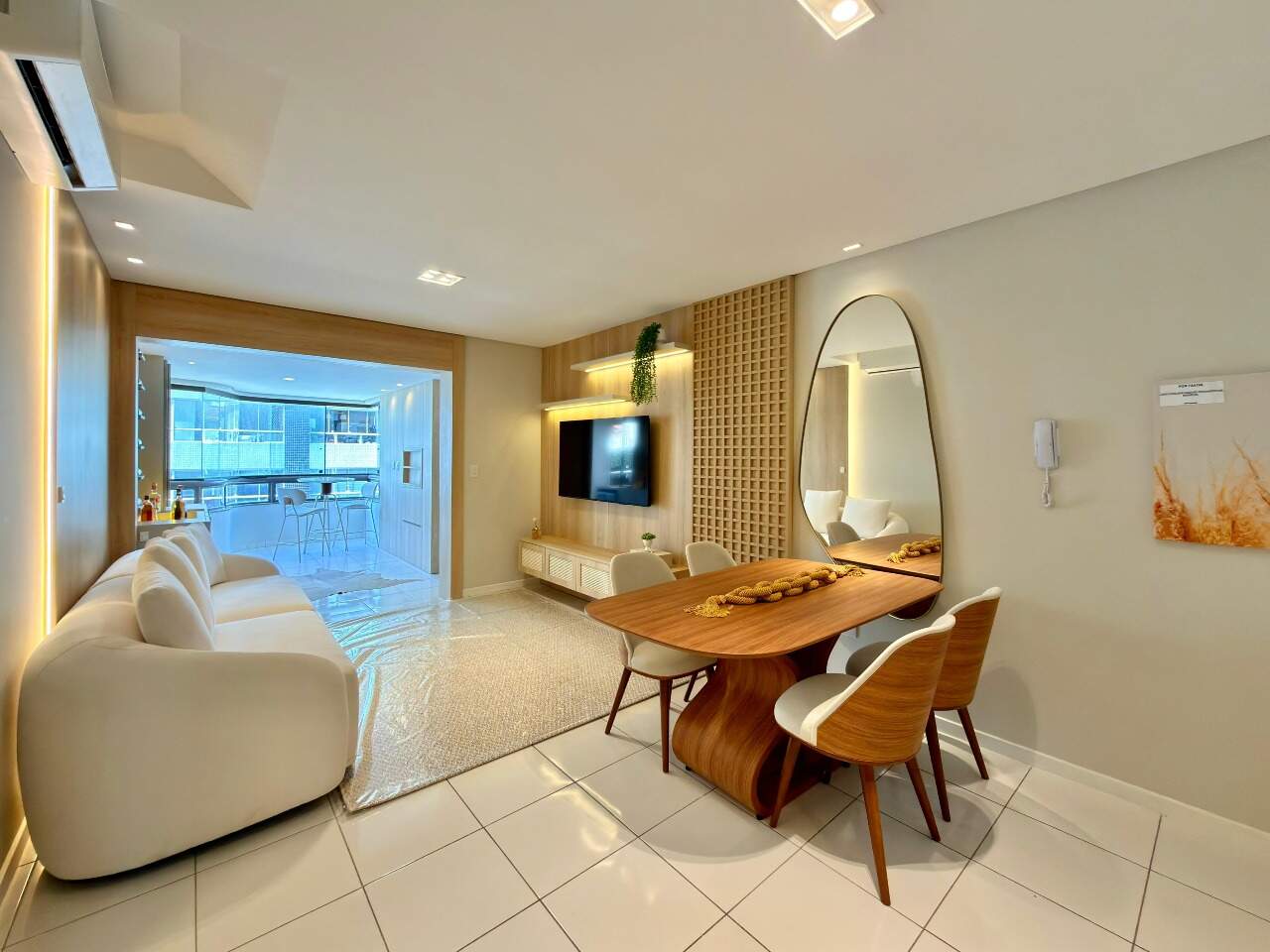 Apartamento à venda no Zona Nova: 