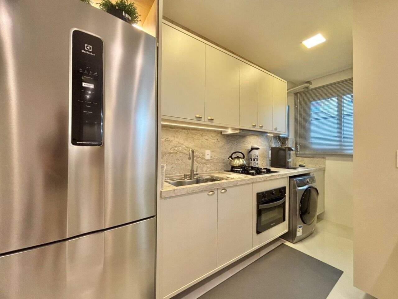 Apartamento à venda no Zona Nova: 