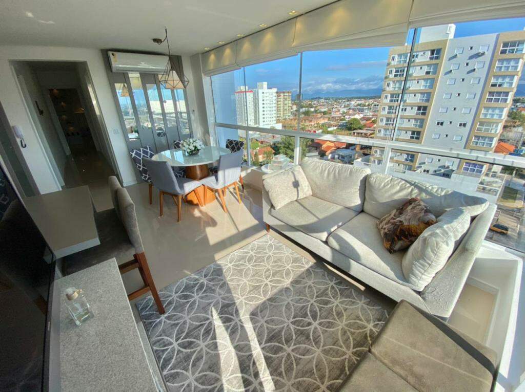 Apartamento à venda no Zona Nova: 
