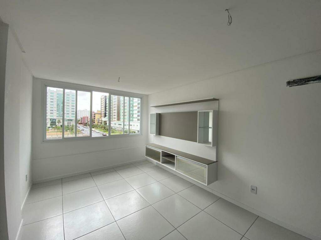 Apartamento à venda no Zona Nova: 