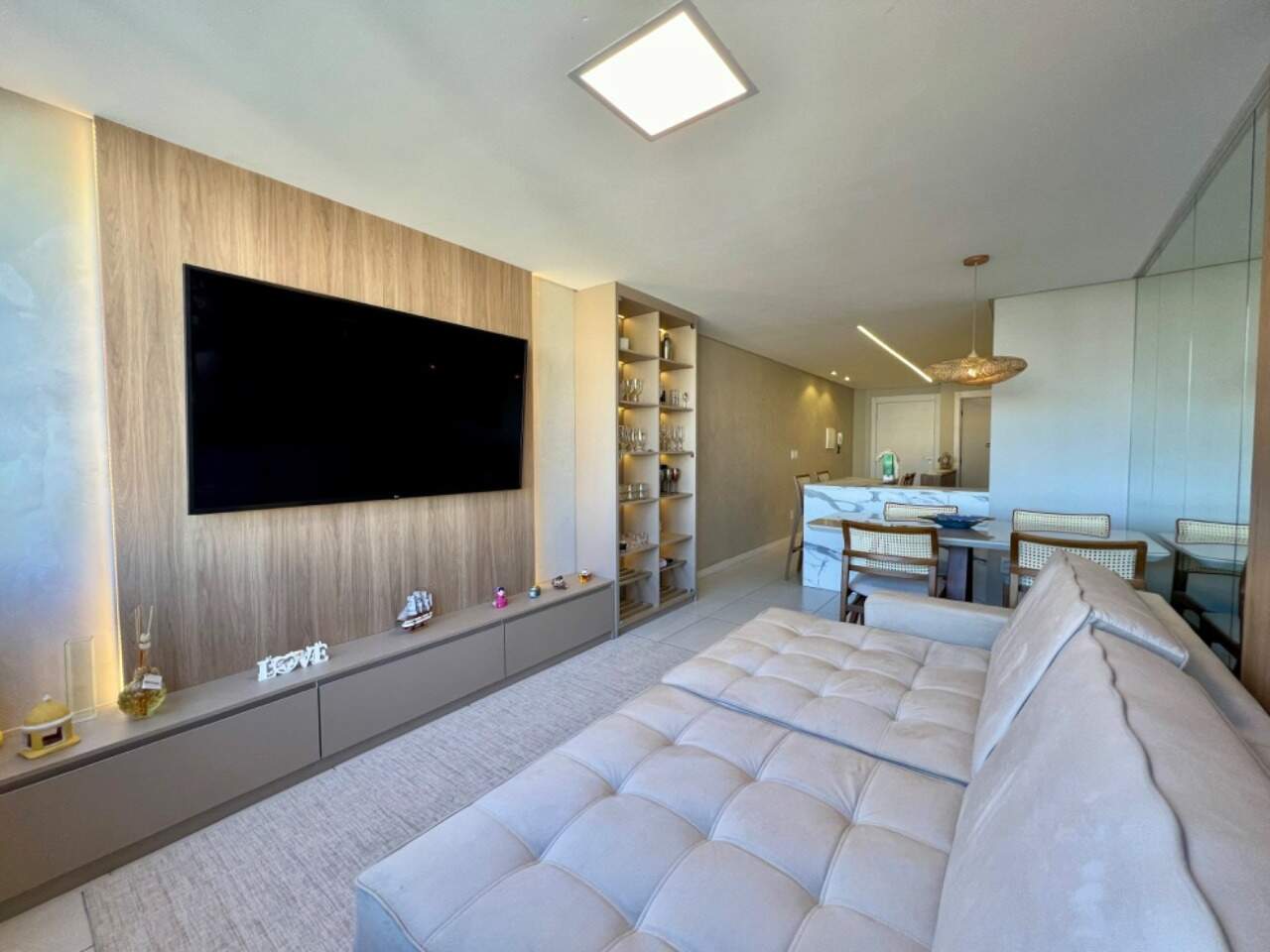 Apartamento à venda no Zona Nova: 