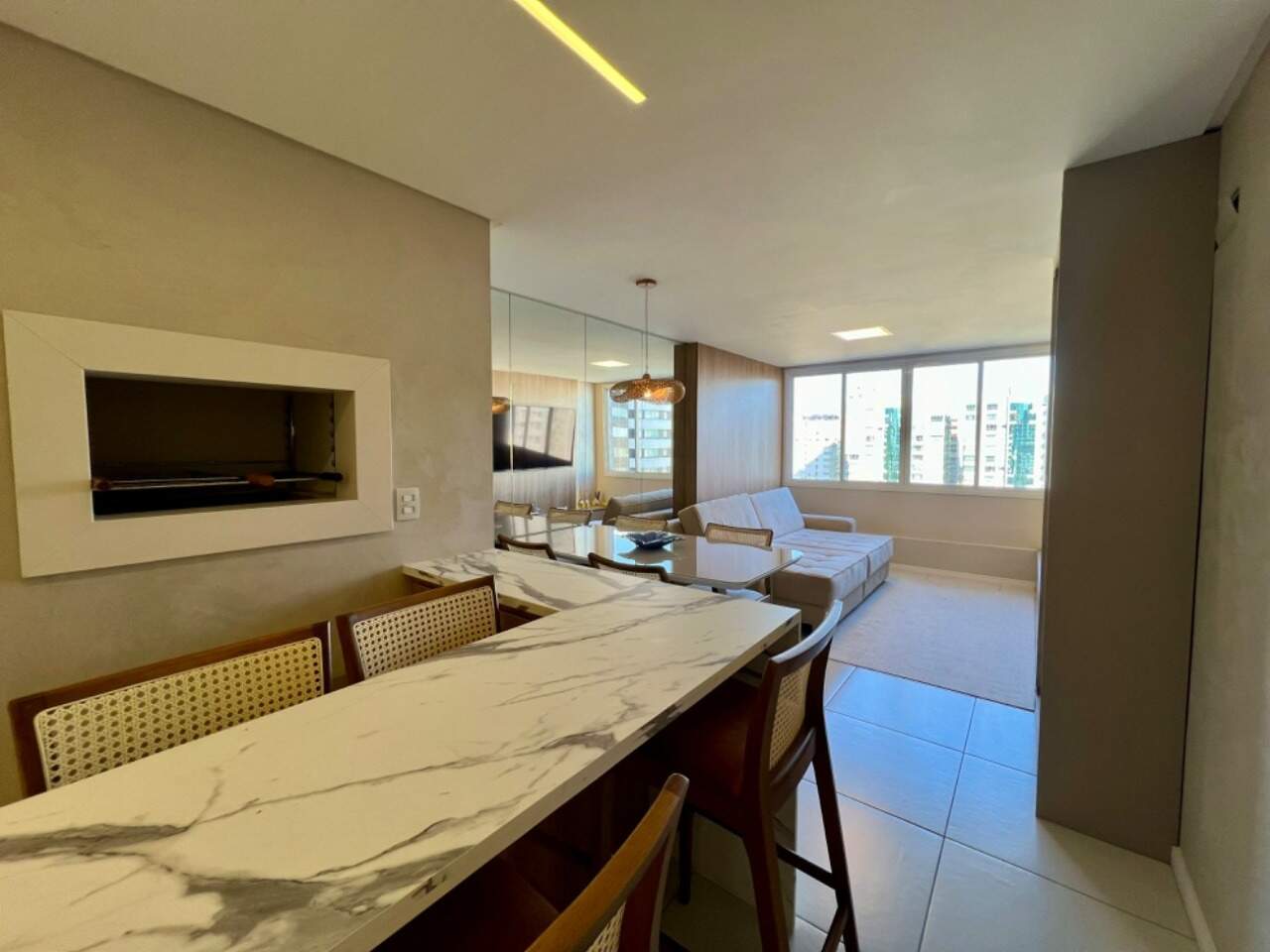 Apartamento à venda no Zona Nova: 