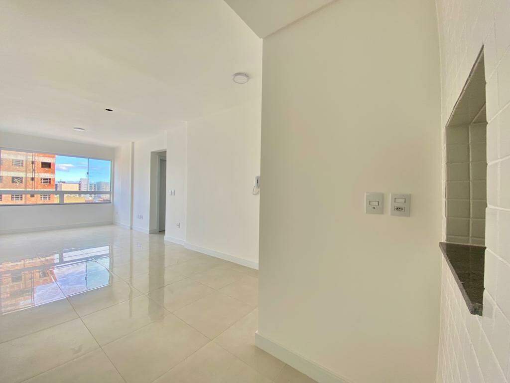 Apartamento à venda no Zona Nova: 
