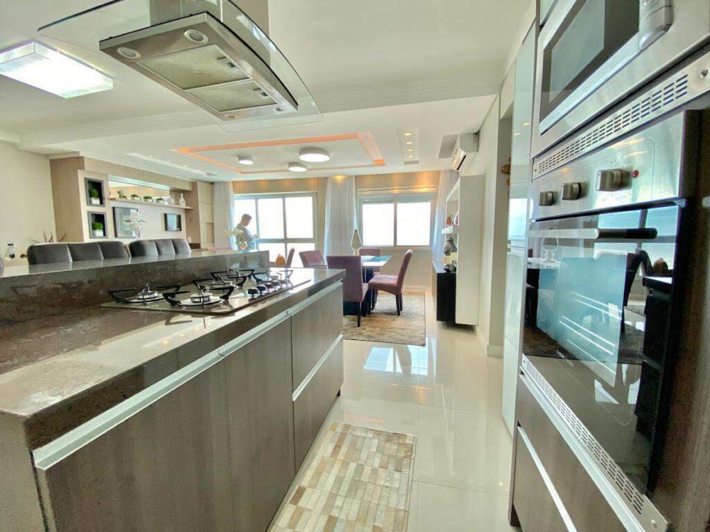Apartamento à venda no Navegantes: 