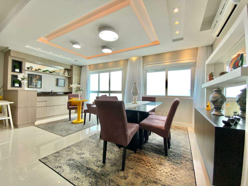 Apartamento à venda no Navegantes: 