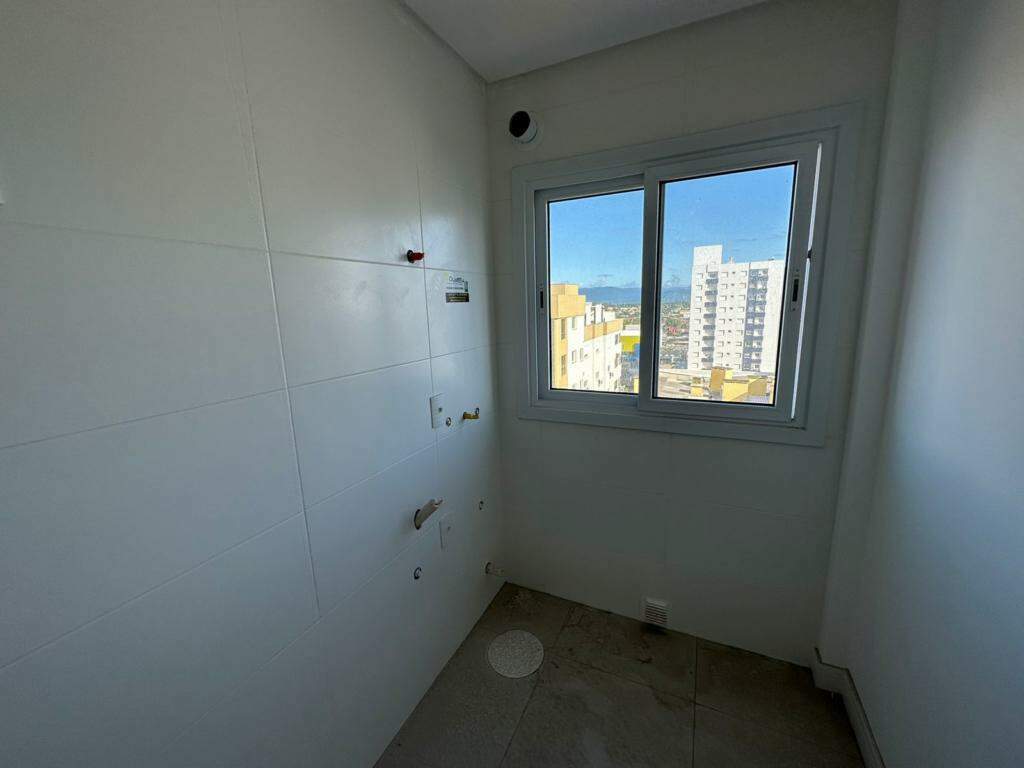 Apartamento à venda no Zona Nova: 