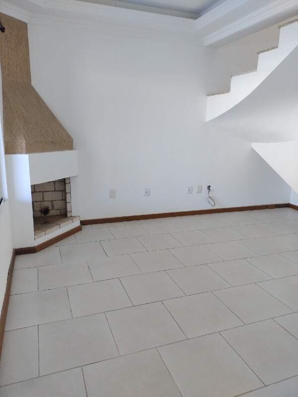 Casa à venda no Zona Nova: 