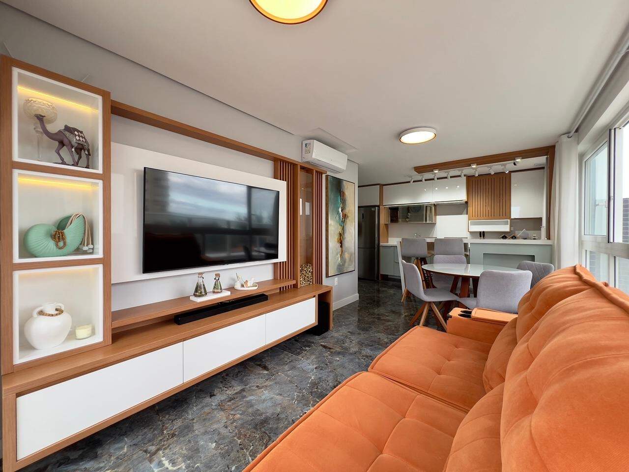 Apartamento à venda no Zona Nova: 