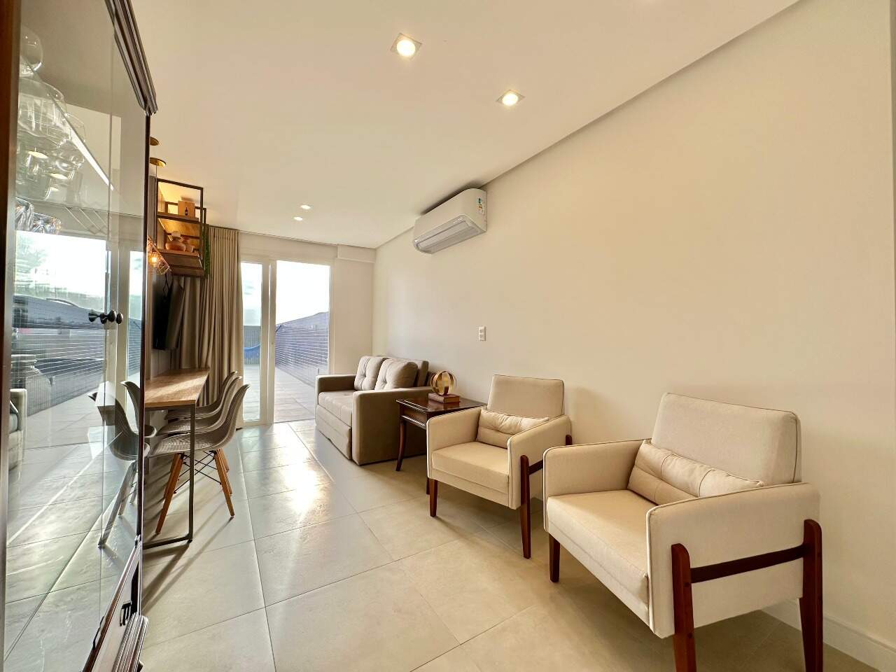 Apartamento à venda no Zona Nova: 
