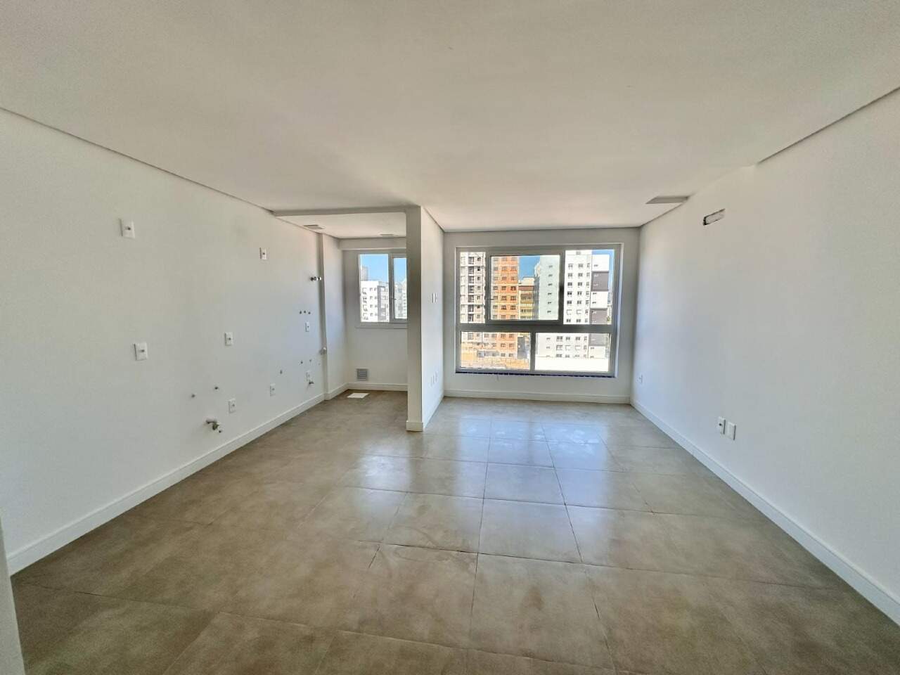 Apartamento à venda no Zona Nova: 