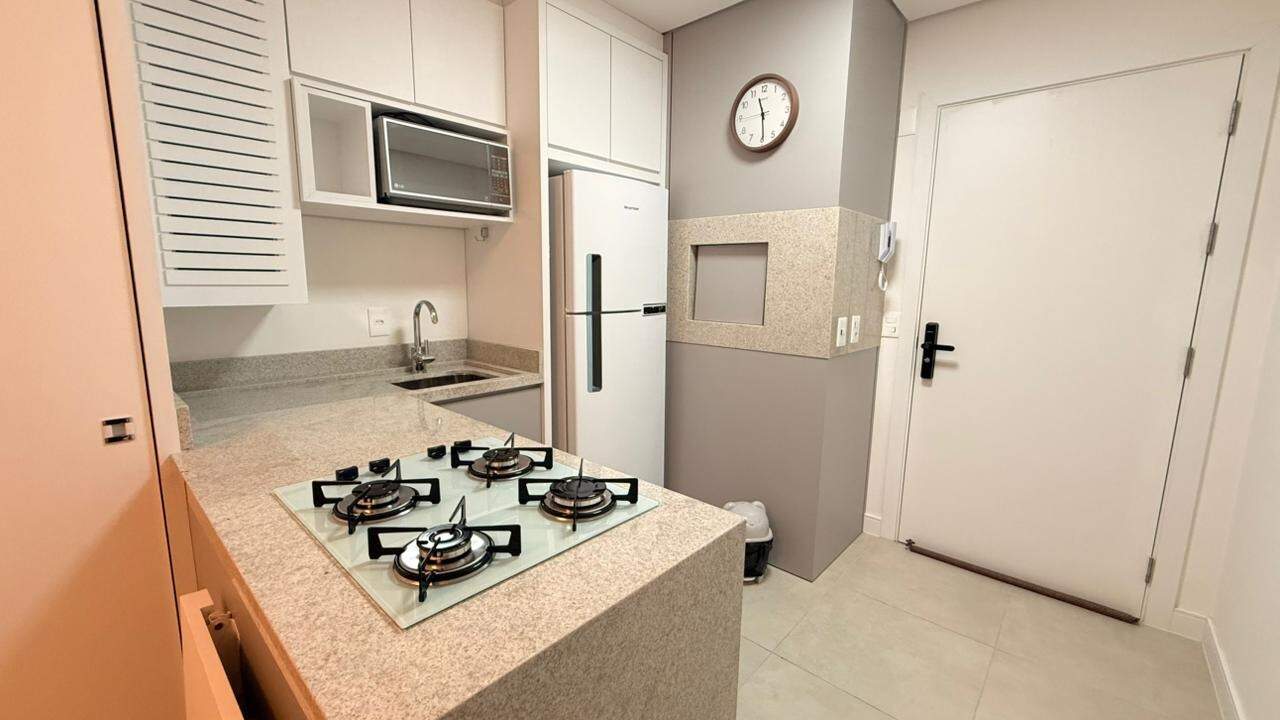 Apartamento à venda no Zona Nova: 