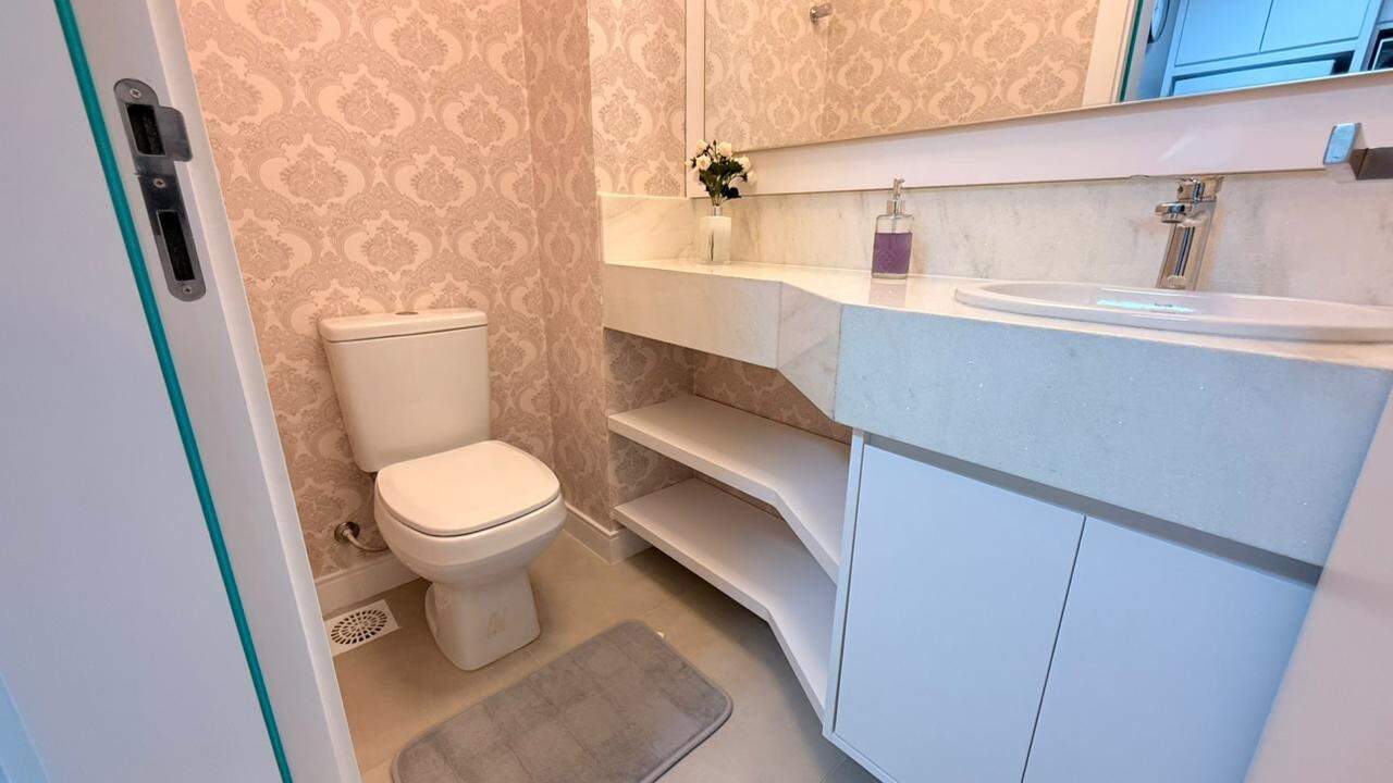 Apartamento à venda no Zona Nova: 