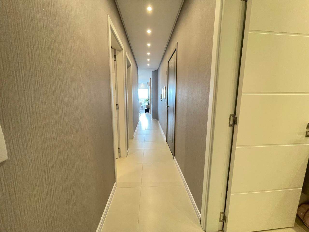 Apartamento à venda no Navegantes: 