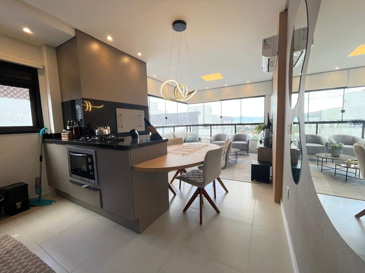 Apartamento à venda no Navegantes: 