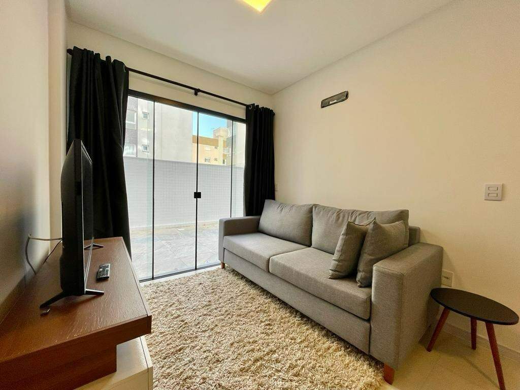 Apartamento à venda no Navegantes: 