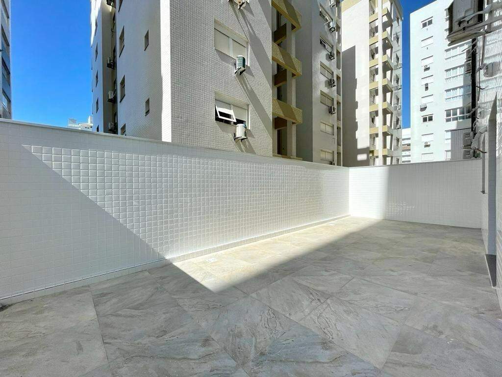 Apartamento à venda no Navegantes: 