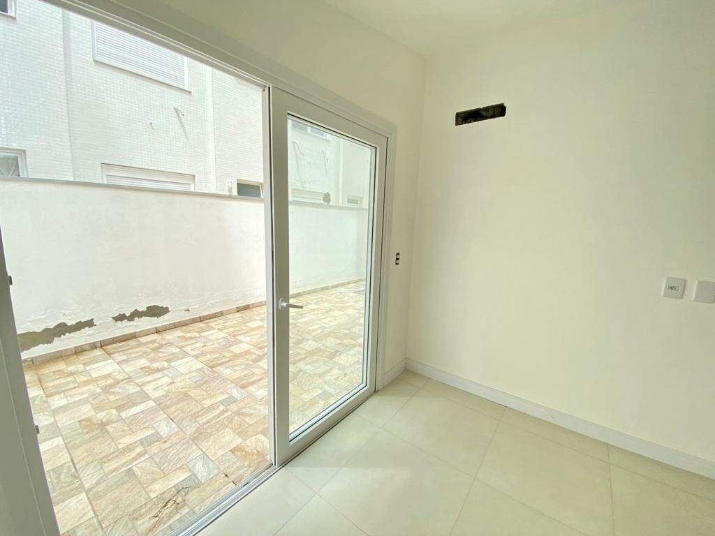 Apartamento à venda no Zona Nova: 
