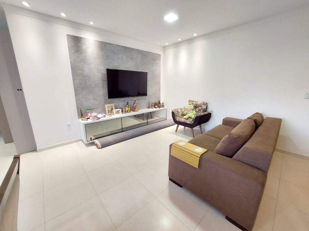 Apartamento à venda no Zona Nova: 