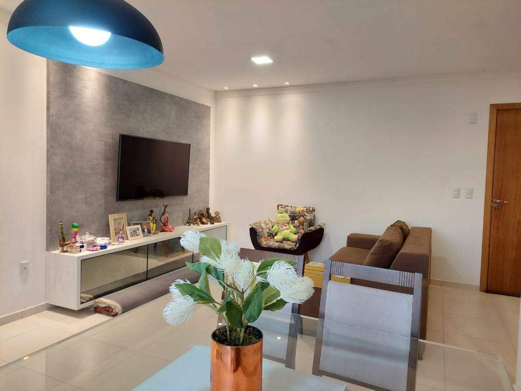 Apartamento à venda no Zona Nova: 