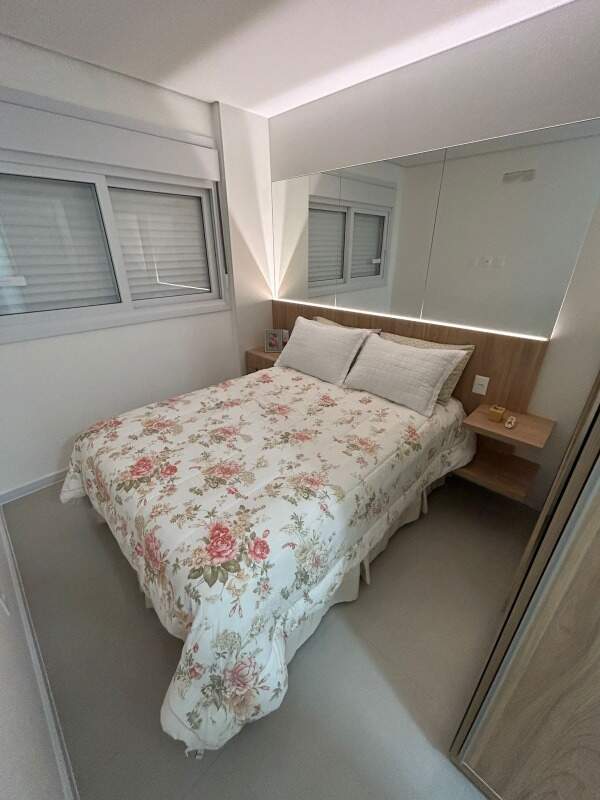 Apartamento à venda no Navegantes: 
