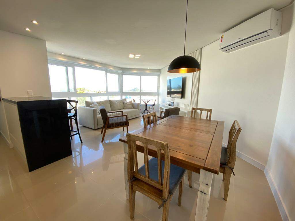 Apartamento à venda no Navegantes: 