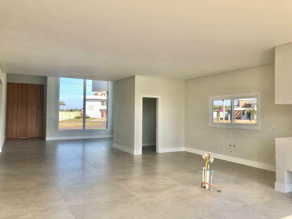 Casa em Condomínio à venda no Costa Serena: 