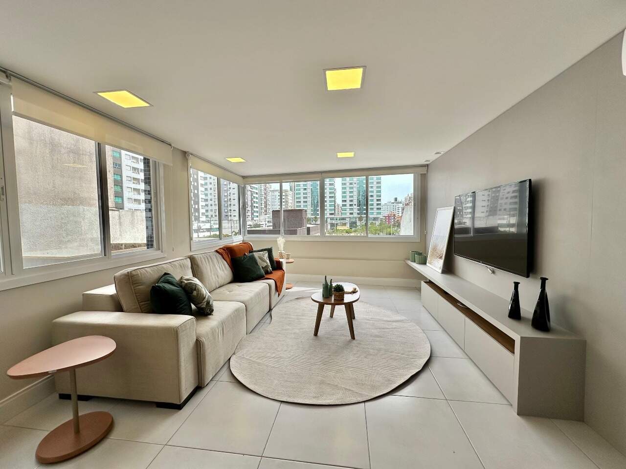 Apartamento à venda no Zona Nova: 