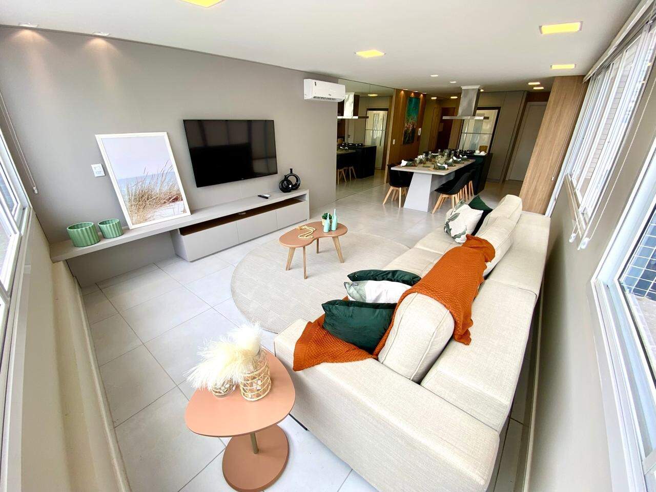 Apartamento à venda no Zona Nova: 
