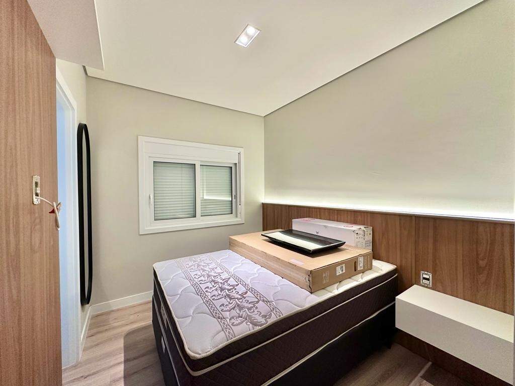 Apartamento à venda no Zona Nova: 
