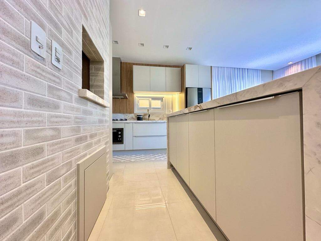 Apartamento à venda no Zona Nova: 