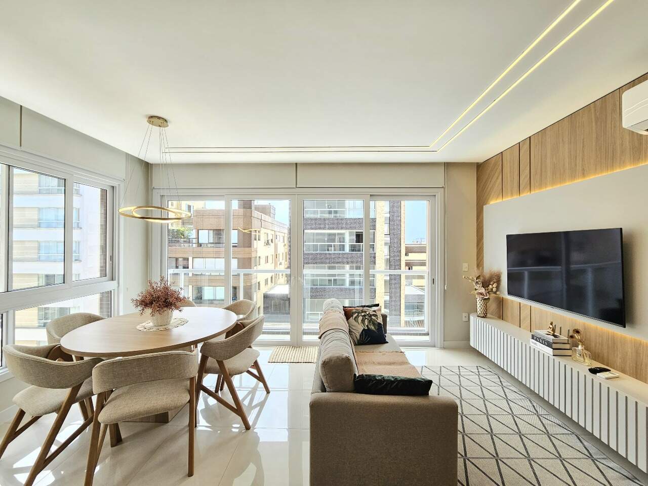 Apartamento à venda no Zona Nova: 
